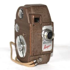 Regular 8mm Movie Camera - Revere 8 Ranger Model 81 - F2.5 (Vintage - Brown)