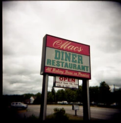 120 Film Camera - Holga 120 (Vintage) -Cheap Film Photography Store Holga120N Sample 4