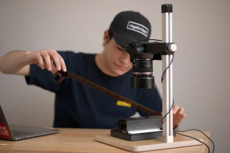 35mm Basic DSLR Film Scanner Kit 6 35mm Basic DSLR Film Scanner Kit - Image 6