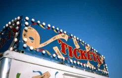 35mm Film Camera - RETO Ultra Wide & Slim Camera (Cream) -Cheap Film Photography Store UWS Raso 1 eace1a66 2dc0 4b29 aa00 3a69a087af0f