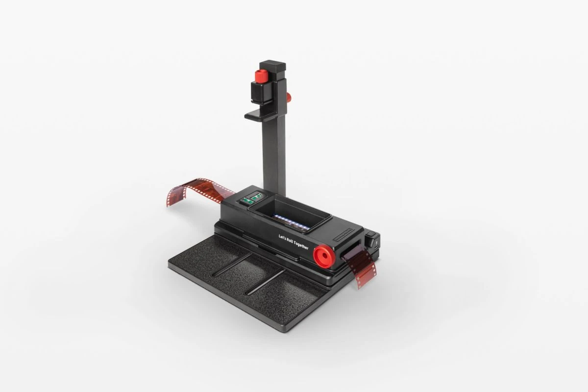 35mm / 120 DigitaLIZA Smart Phone Film Scanner Kit 5 35mm / 120 DigitaLIZA Smart Phone Film Scanner Kit - Image 5