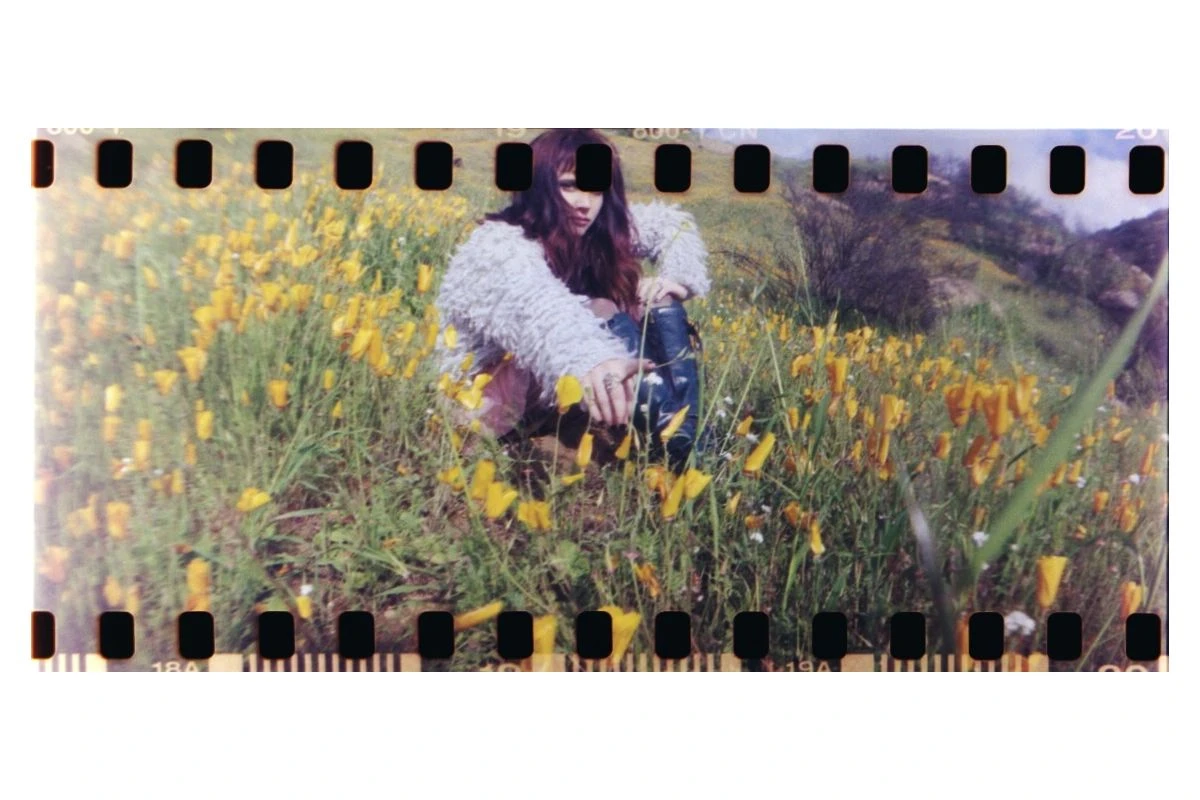 35mm / 120 DigitaLIZA Smart Phone Film Scanner Kit 8 35mm / 120 DigitaLIZA Smart Phone Film Scanner Kit - Image 8